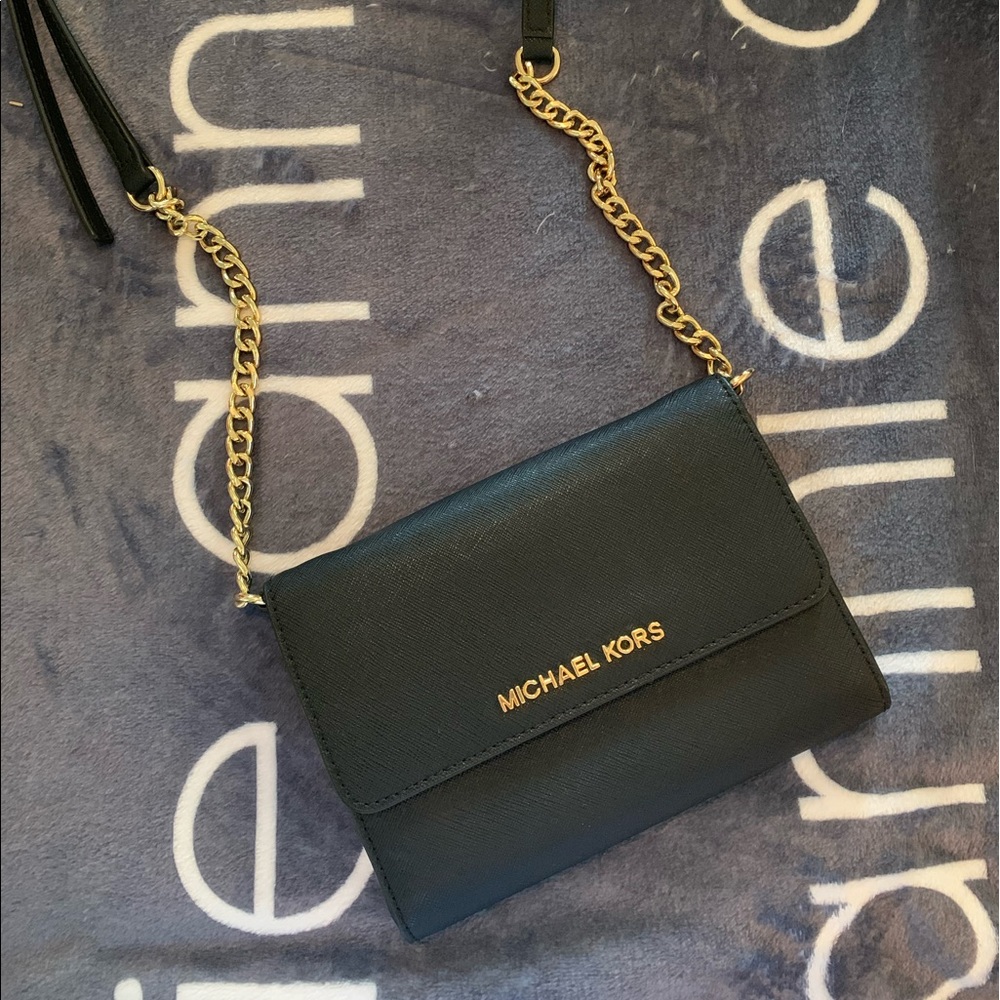 Michael Kors crossbody wallet purse